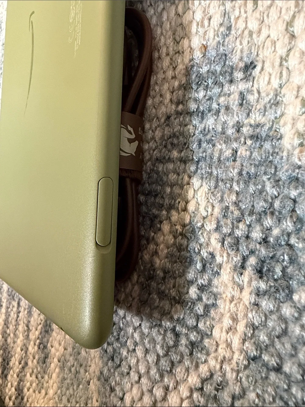 Amazon Fire HD 10, 11th Generation - Picture 7 of 8